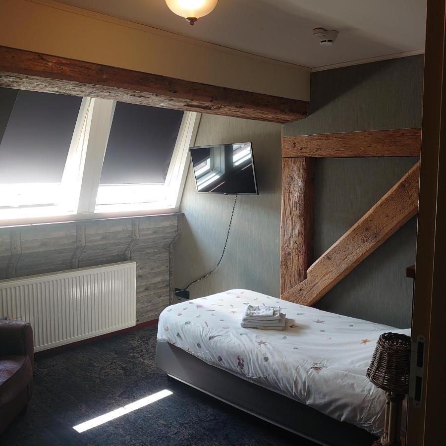 De Cyprian Bed & Breakfast Kaard Exteriör bild