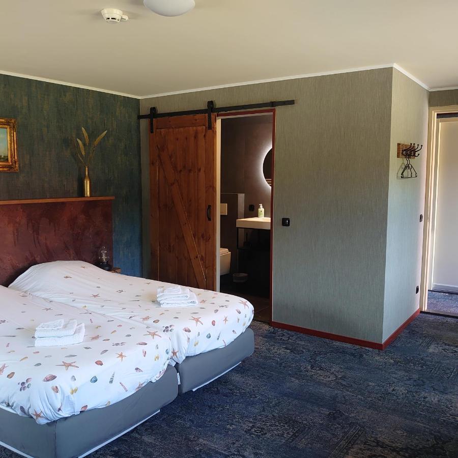 De Cyprian Bed & Breakfast Kaard Exteriör bild