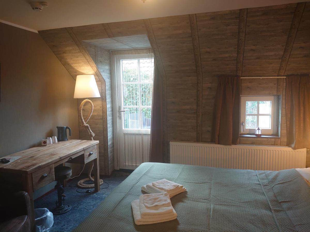 De Cyprian Bed & Breakfast Kaard Exteriör bild