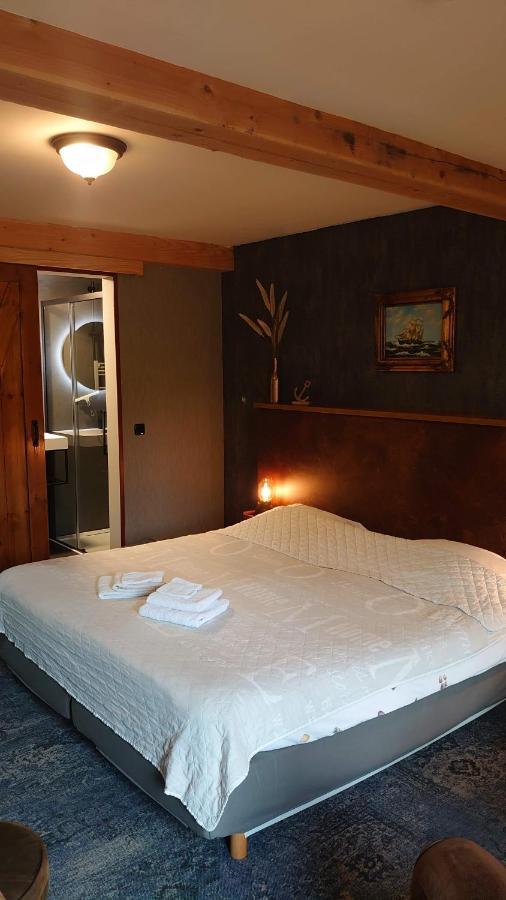 De Cyprian Bed & Breakfast Kaard Exteriör bild