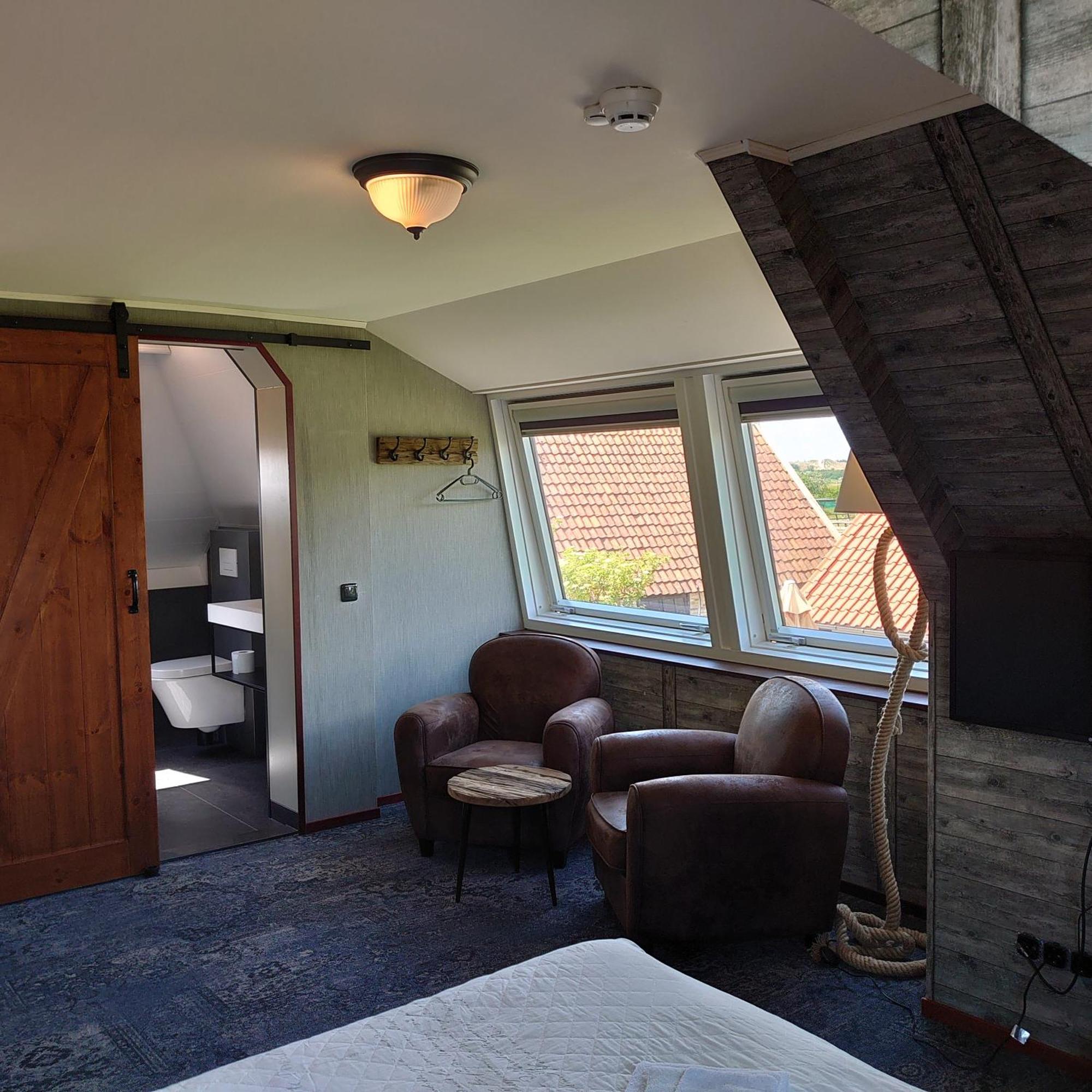 De Cyprian Bed & Breakfast Kaard Rum bild