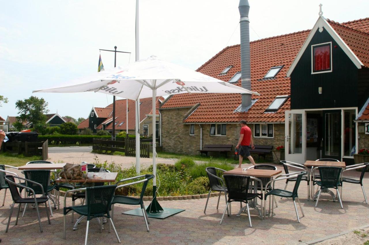 De Cyprian Bed & Breakfast Kaard Exteriör bild